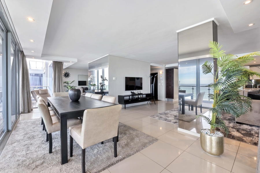 4 Bedroom Property for Sale in Beachfront Western Cape